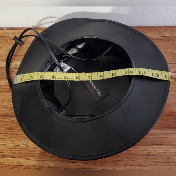 Absolute Vibe Plague Doctor Hat Black Size Medium 100% Polyurethane New - Picture 4 of 6